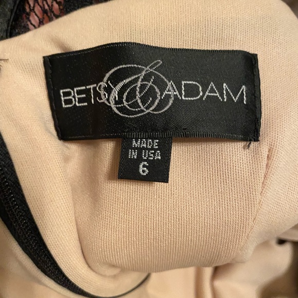 Black lace dress - Picture 8 of 11